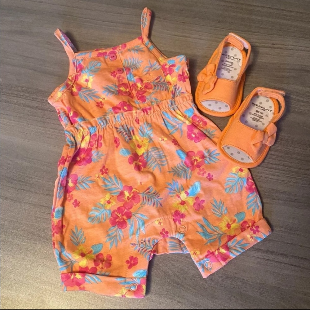 Baby Floral Romper Set Baby clothing- SZ 6-9 M